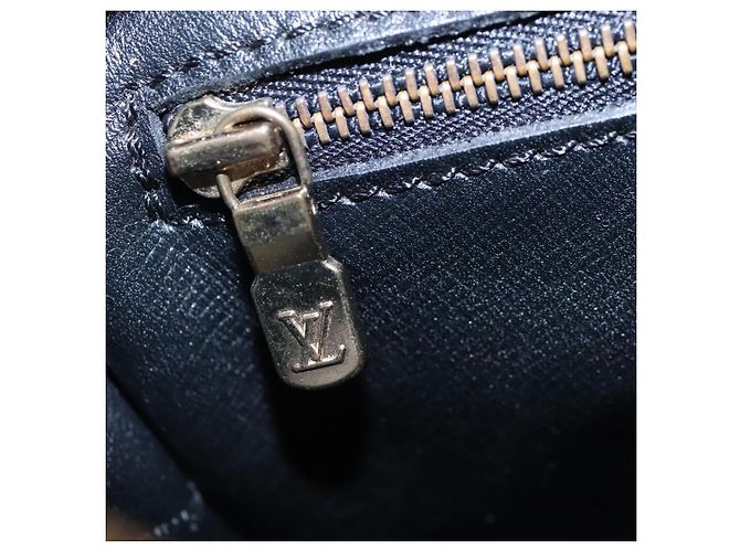 LOUIS VUITTON Epi June Feuille Shoulder Bag Blue M52155 LV Auth KD477 - view 22