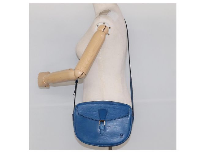 LOUIS VUITTON Epi June Feuille Shoulder Bag Blue M52155 LV Auth KD477 - view 24