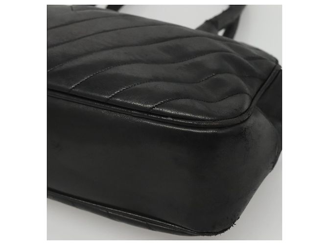 CHANEL V stitch Borsa a Mano in Pelle di Agnello Nera CC Auth bs24282 Nero - vista 9