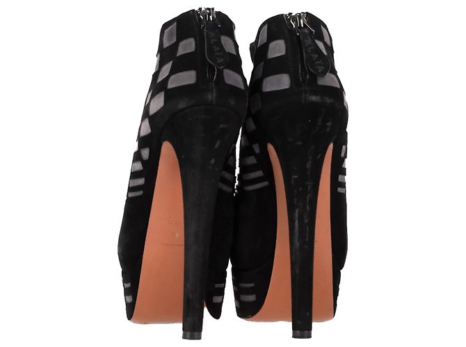 Stivaletti con piattaforma in suede nero con taglio laser Alaïa - vista 5