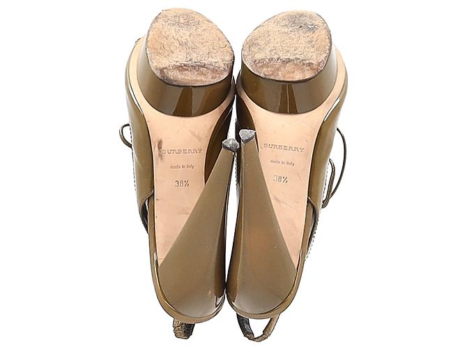 Burberry Slingback-Absätze aus olivgrünem Lackleder - Ansicht 12