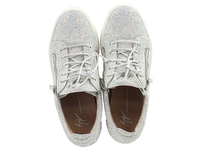 Tênis May London de Giuseppe Zanotti em glitter branco Prata - vista 3