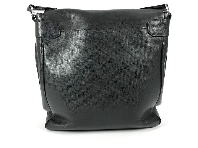Borsa Milo Taiga di Louis Vuitton Nero Grigio - vista 2
