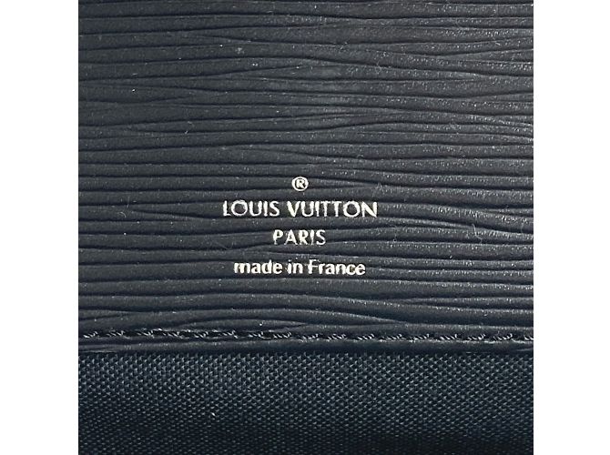 Borsa Clutch Epi Neo Bellaia di Louis Vuitton Nero - vista 12