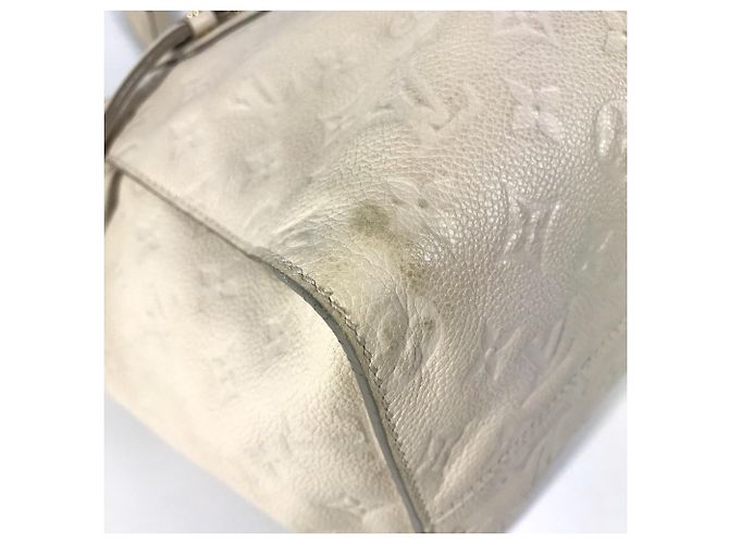 Borsa tote Lumineuse PM in Monogram Empreinte Louis Vuitton Bianco - vista 6