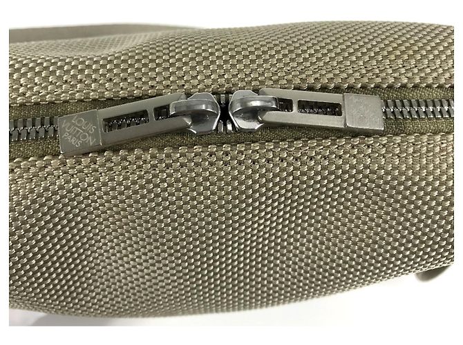Bolso cruzado Louis Vuitton Monogram Geant Citadan Castaño - vista 12