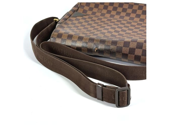 Borsa Damier Shelton MM di Louis Vuitton Marrone - vista 6
