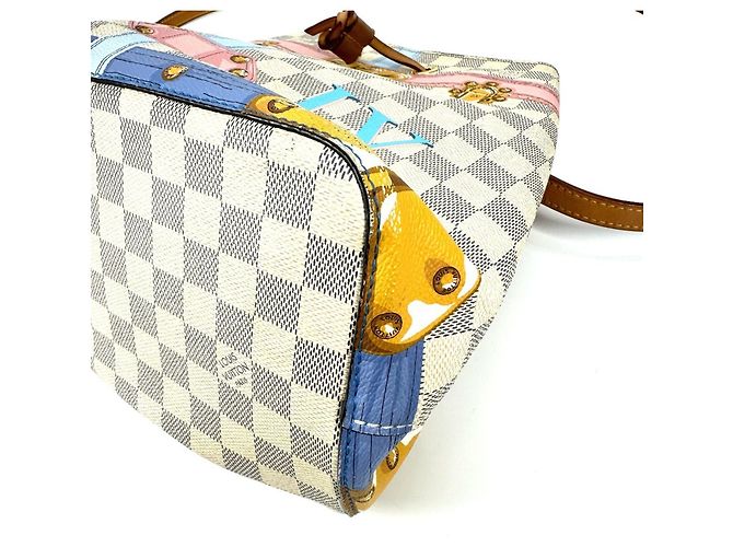 Néonoé Borsa NeoNoe Trunk Estiva Damier Azur di Louis Vuitton Bianco - vista 4