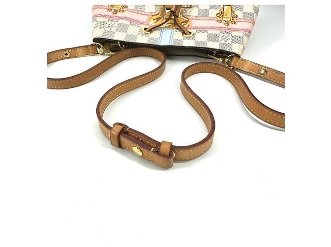 Néonoé Borsa NeoNoe Trunk Estiva Damier Azur di Louis Vuitton Bianco - vista 6