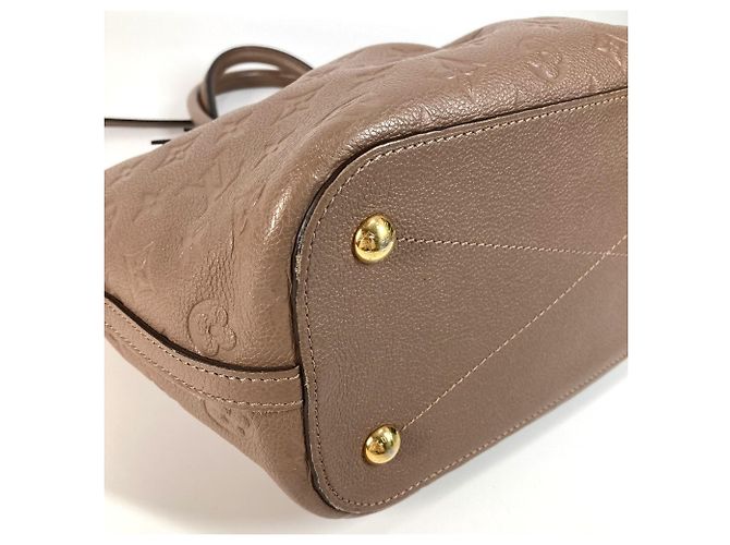 Borsa Motherine MM in Monogram Empreinte Louis Vuitton Beige - vista 7