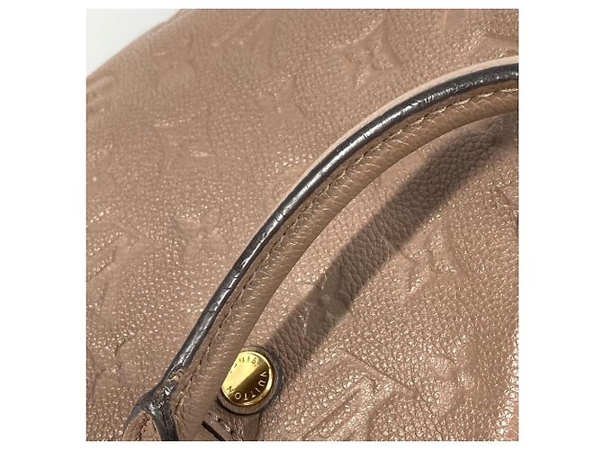 Borsa Motherine MM in Monogram Empreinte Louis Vuitton Beige - vista 9