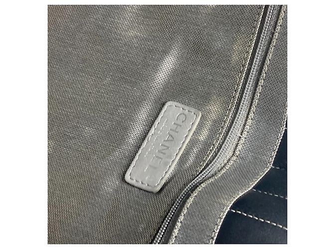 Borsa a spalla W-Chain Mademoiselle di Chanel Nero - vista 14