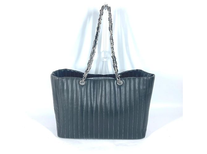 Borsa a spalla W-Chain Mademoiselle di Chanel Nero - vista 2