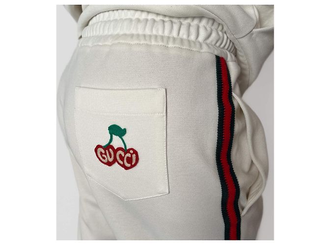 Gucci Conjunto de moletom de poliéster e algodão off-white com logo de cereja Fora de branco - vista 5