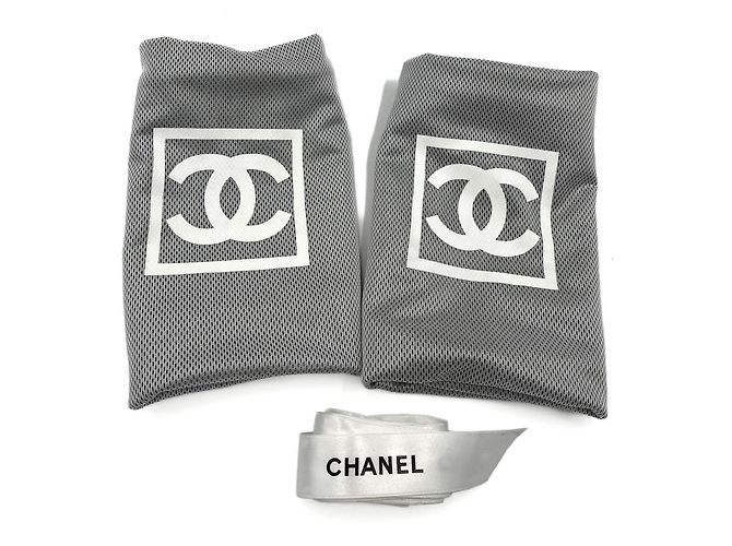 Timeless Chanel Botas planas de ante CC 40 negras Negro - vista 12