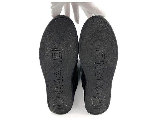 Timeless Chanel Botas planas de ante CC 40 negras Negro - vista 6