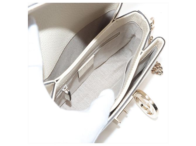 Gucci Bolsa de ombro de couro GG entrelaçado bege - vista 7