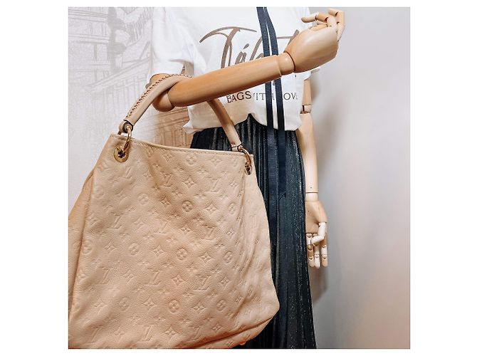Louis Vuitton Hobo in pelle Empreinte beige Artsy MM Monogram - vista 3