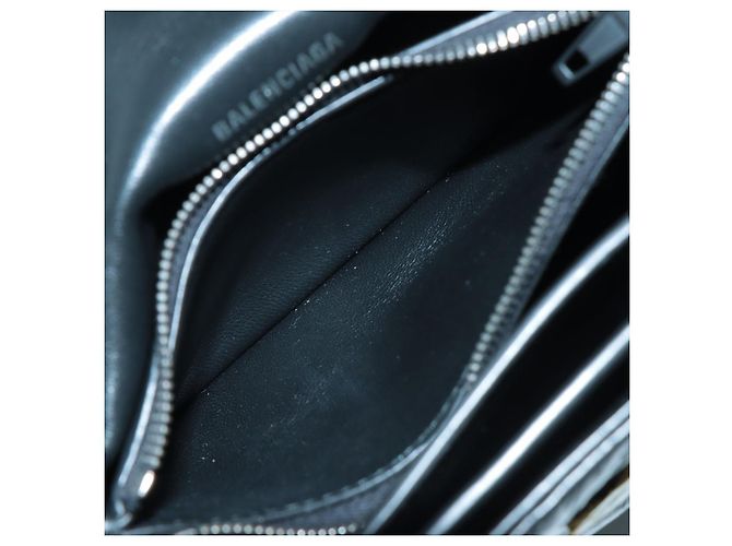 Balenciaga Borsa a tracolla in pelle Hourglass Small Nera Nero - vista 11
