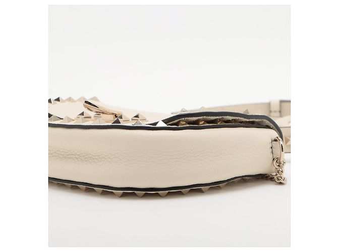 Valentino Garavani Rockstuds Leder Satteltasche Beige - Ansicht 5