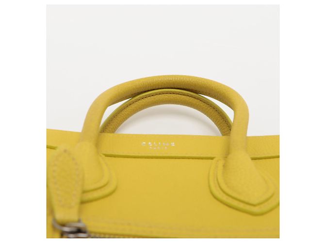 Luggage Céline Borsa tote in pelle di vitello nano drumato 2 vie gialla Giallo - vista 10
