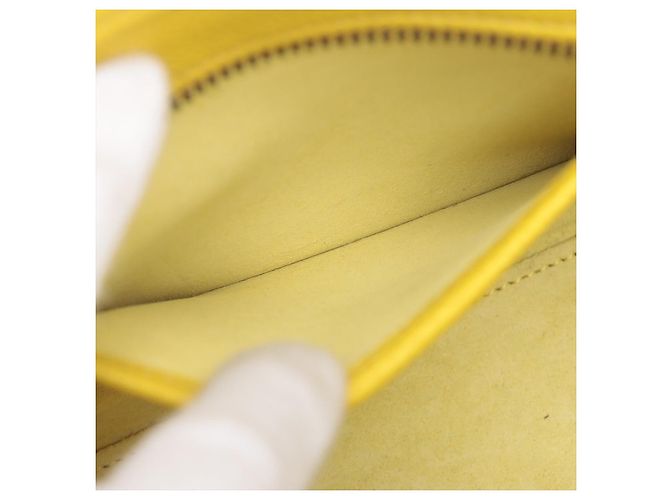 Luggage Céline Borsa tote in pelle di vitello nano drumato 2 vie gialla Giallo - vista 13
