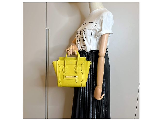 Luggage Céline Borsa tote in pelle di vitello nano drumato 2 vie gialla Giallo - vista 2