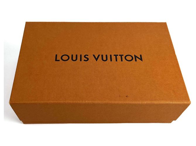 Louis Vuitton Monogramm Canvas Pouch Cube MM Braun - Ansicht 13