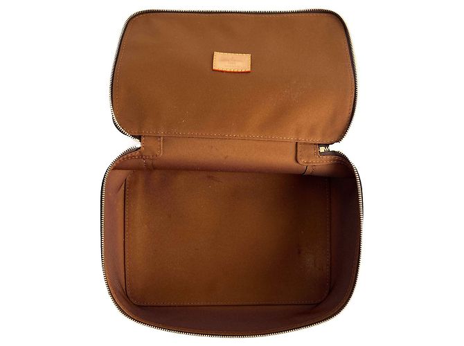 Louis Vuitton Monogramm Canvas Pouch Cube MM Braun - Ansicht 9