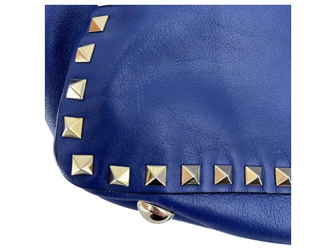 Valentino Garavani Borsa tote 2 in 1 in pelle di vitello Rockstud media blu - vista 10
