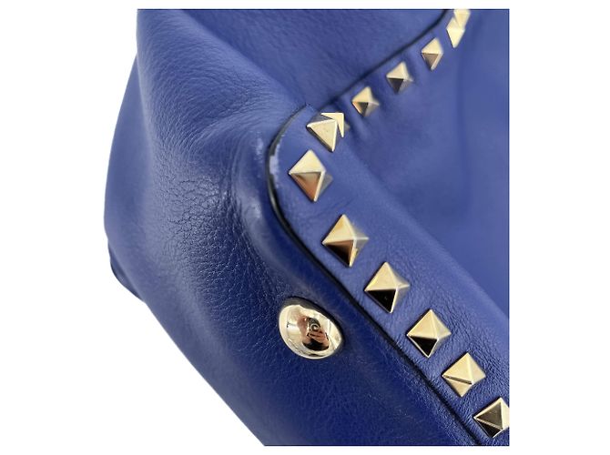 Valentino Garavani Borsa tote 2 in 1 in pelle di vitello Rockstud media blu - vista 13