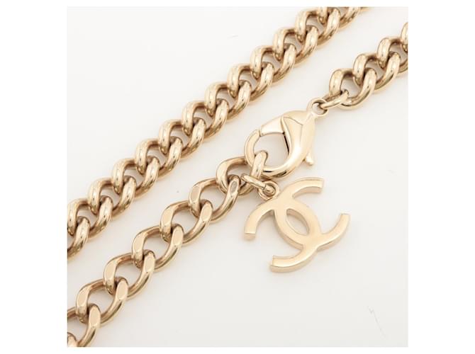Timeless Chanel Choker in metallo dorato D'oro - vista 4