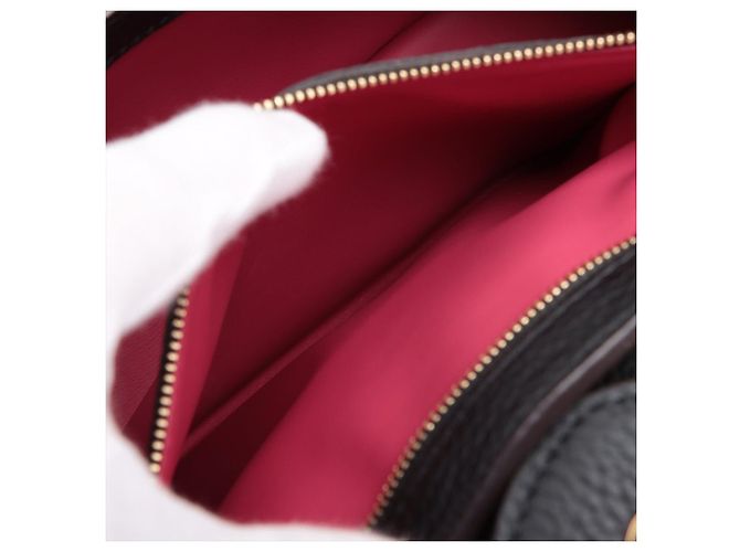 Louis Vuitton Bolsa Capucines PM em couro Taurillon preta com 2 maneiras Preto - vista 13