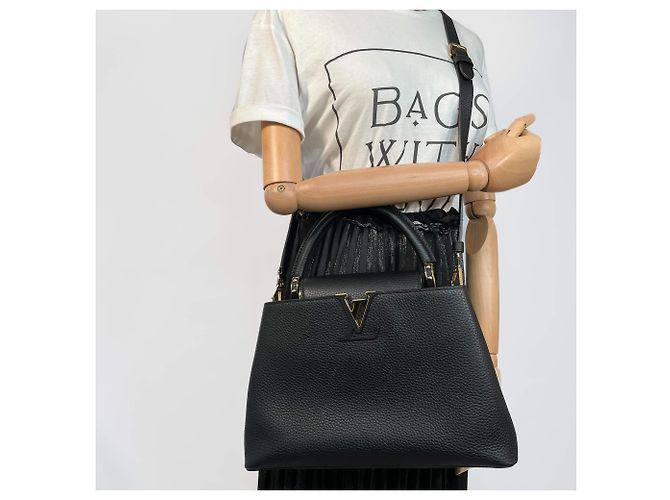 Louis Vuitton Bolsa Capucines PM em couro Taurillon preta com 2 maneiras Preto - vista 3