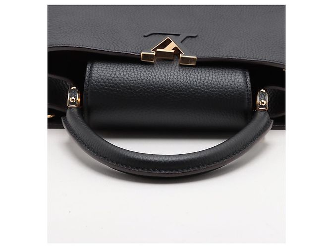Louis Vuitton Bolsa Capucines PM em couro Taurillon preta com 2 maneiras Preto - vista 8