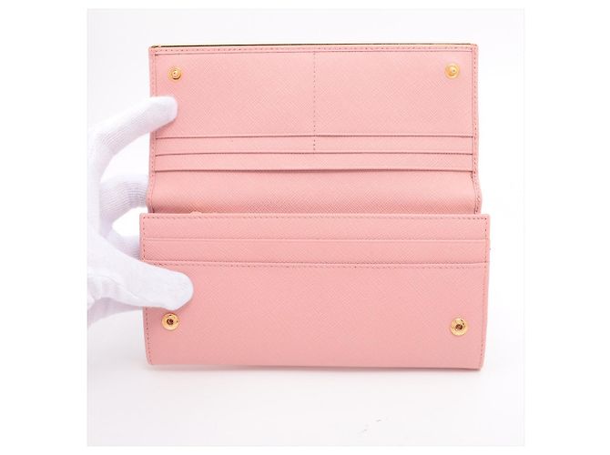 Prada Cartera Larga de Cuero Saffiano Rosa - vista 5