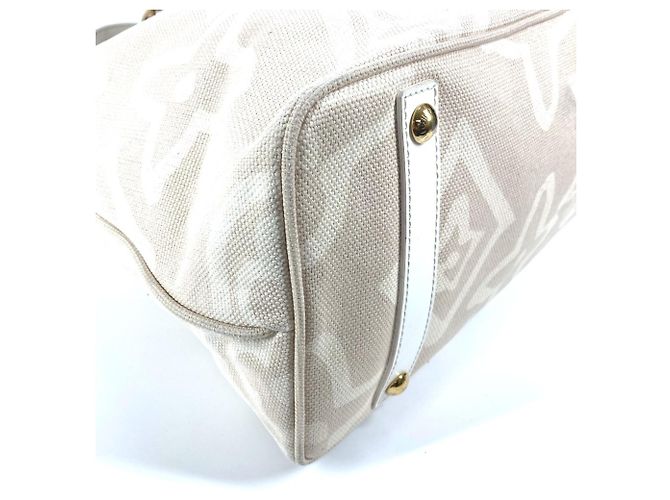 Borsa Taisienne GM della linea Cruise di Louis Vuitton M95675 Beige - vista 6