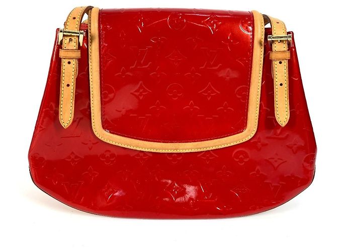 Borsa Skein Bay GM in Monogram Vernis di Louis Vuitton Rosso - vista 7