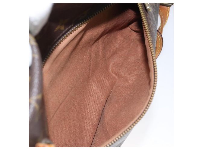 LOUIS VUITTON Monogram Sac Basas Japon Shoulder Bag M99013 LV Auth 116661 - view 23