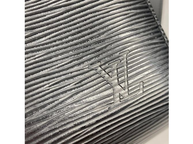 Pochette Hoche Epi Louis Vuitton Noir - vue 6
