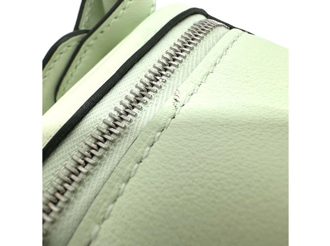 Hermès Borsa a Spalla Hermes Lindy in Verde Chiaro - vista 10