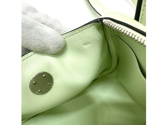 Hermès Borsa a Spalla Hermes Lindy in Verde Chiaro - vista 14