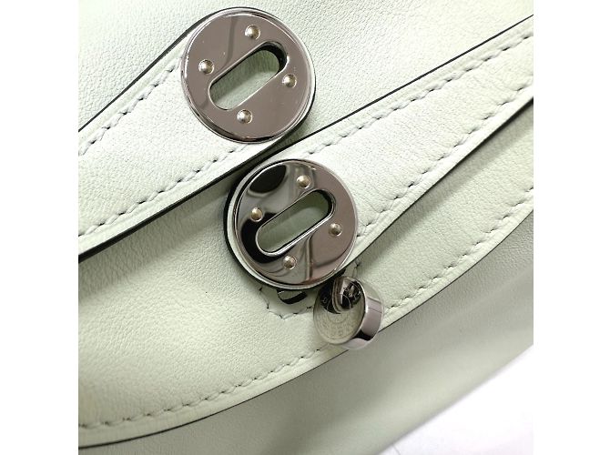 Hermès Borsa a Spalla Hermes Lindy in Verde Chiaro - vista 6