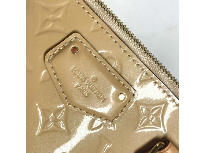 Borsa Montebello PM in Monogram Vernis Louis Vuitton Beige - vista 11