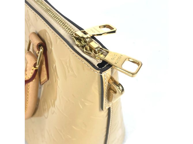 Borsa Montebello PM in Monogram Vernis Louis Vuitton Beige - vista 6