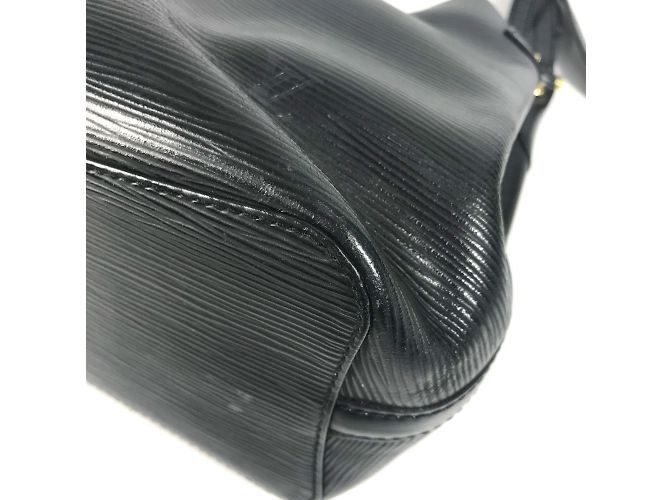 Borsa a Spalla Louis Vuitton Epi Mandala MM Nero - vista 9