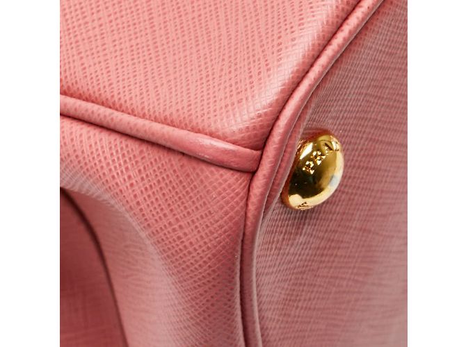 Saffiano Prada Triangle Plate Galleria Handtasche - Ansicht 11