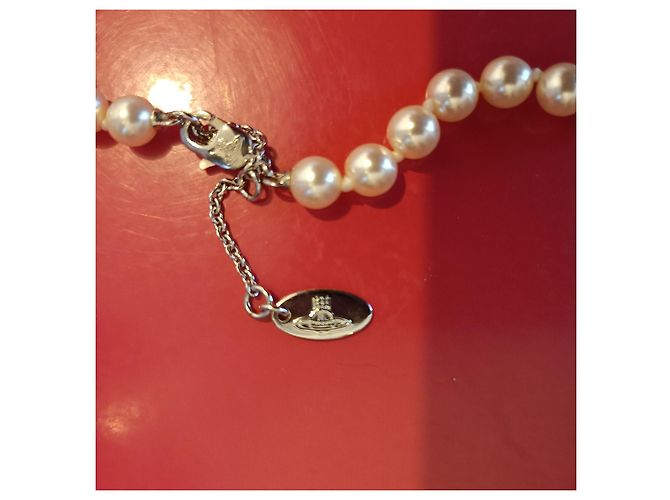 Collana di perle Lucrèce di Vivienne Westwood - vista 4