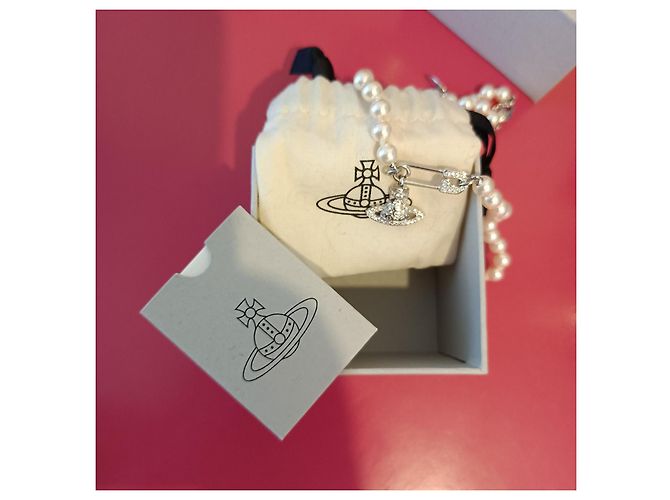 Collana di perle Lucrèce di Vivienne Westwood - vista 7