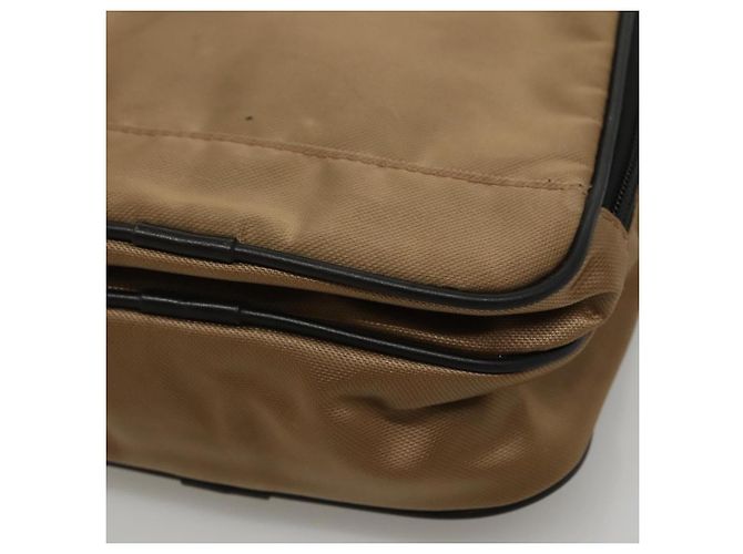Borsa a spalla in nylon beige Burberry Black label Auth bs24395 - vista 9